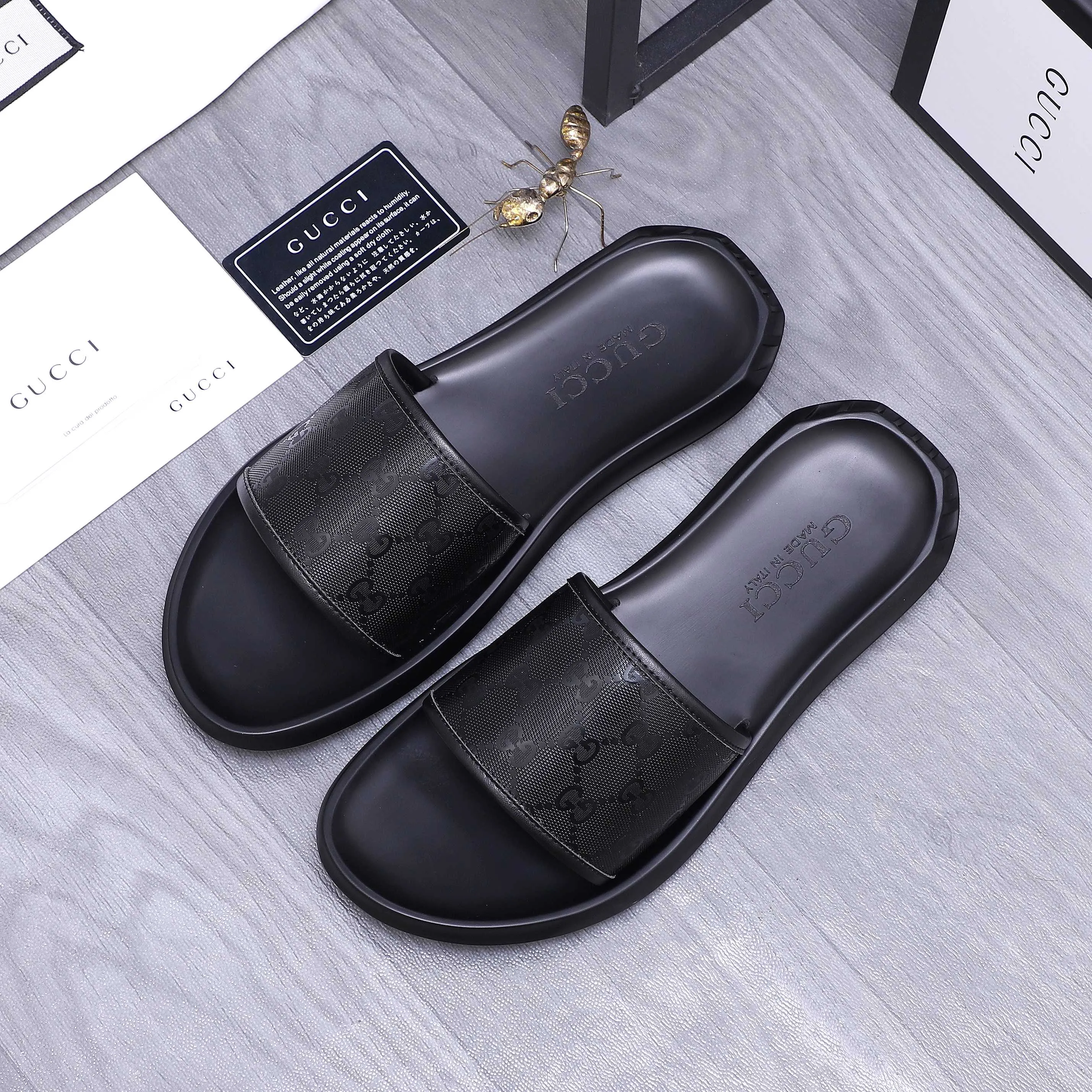 Men's shoes 💰280 Product trademark: GUCCI "Gucci" slippers Regular size: 38-44 (45.46 custom-made, non-returnable) Product materials: Selected cowhide printed upper, instep imitation leather lining, original outsole